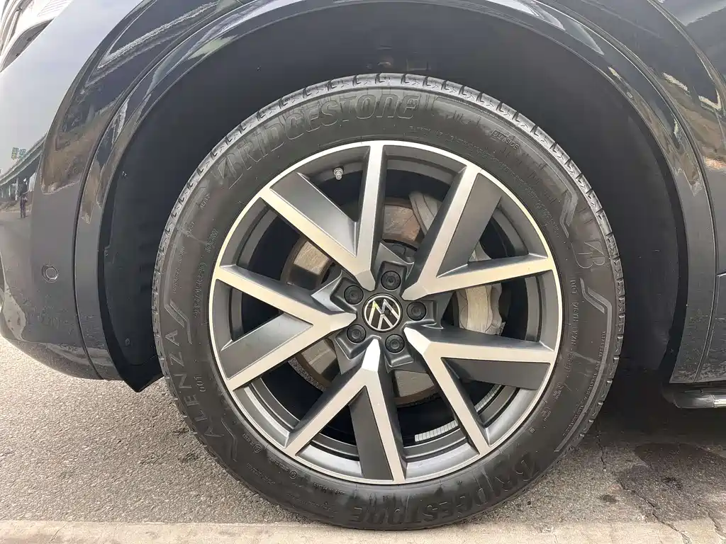 Touareg 2022 3.0TSI Ruixiang Edition Classic Sports Package купить на сайте DeffCars