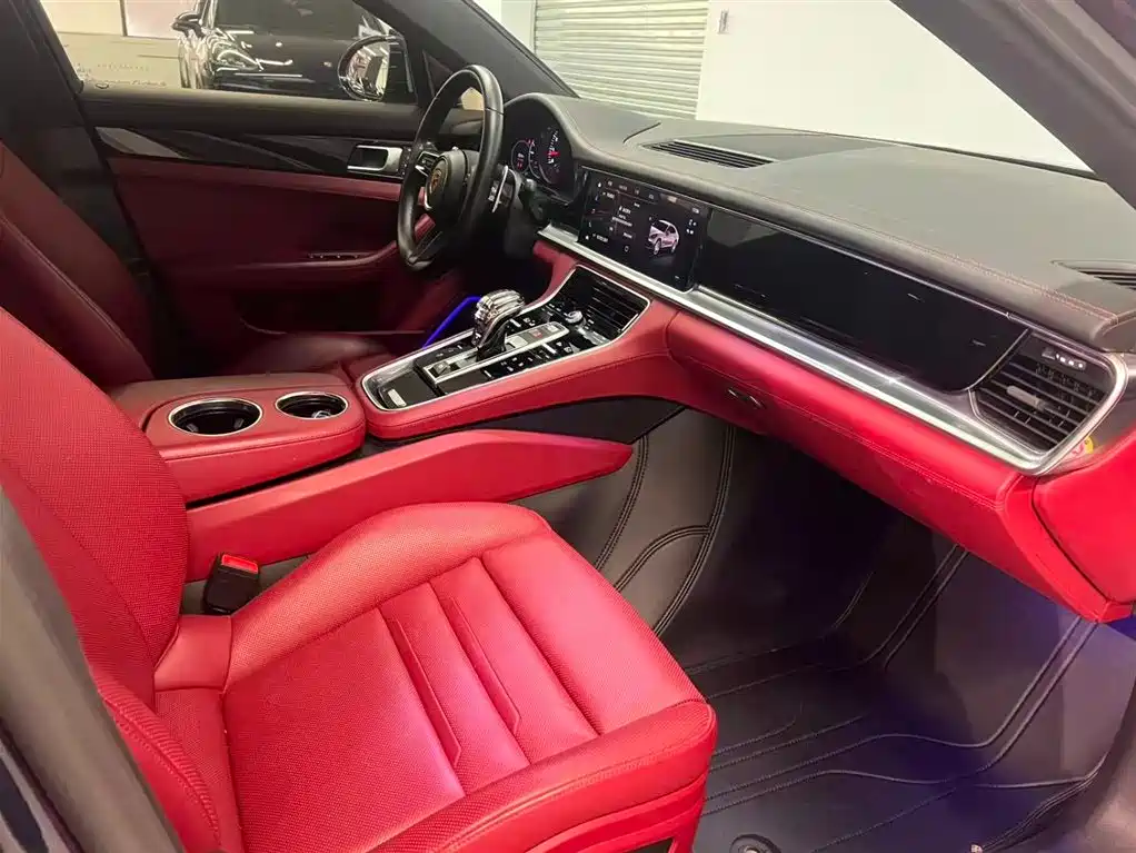 Panamera 2023 Panamera Executive Extended Edition 2.9T купить на сайте DeffCars