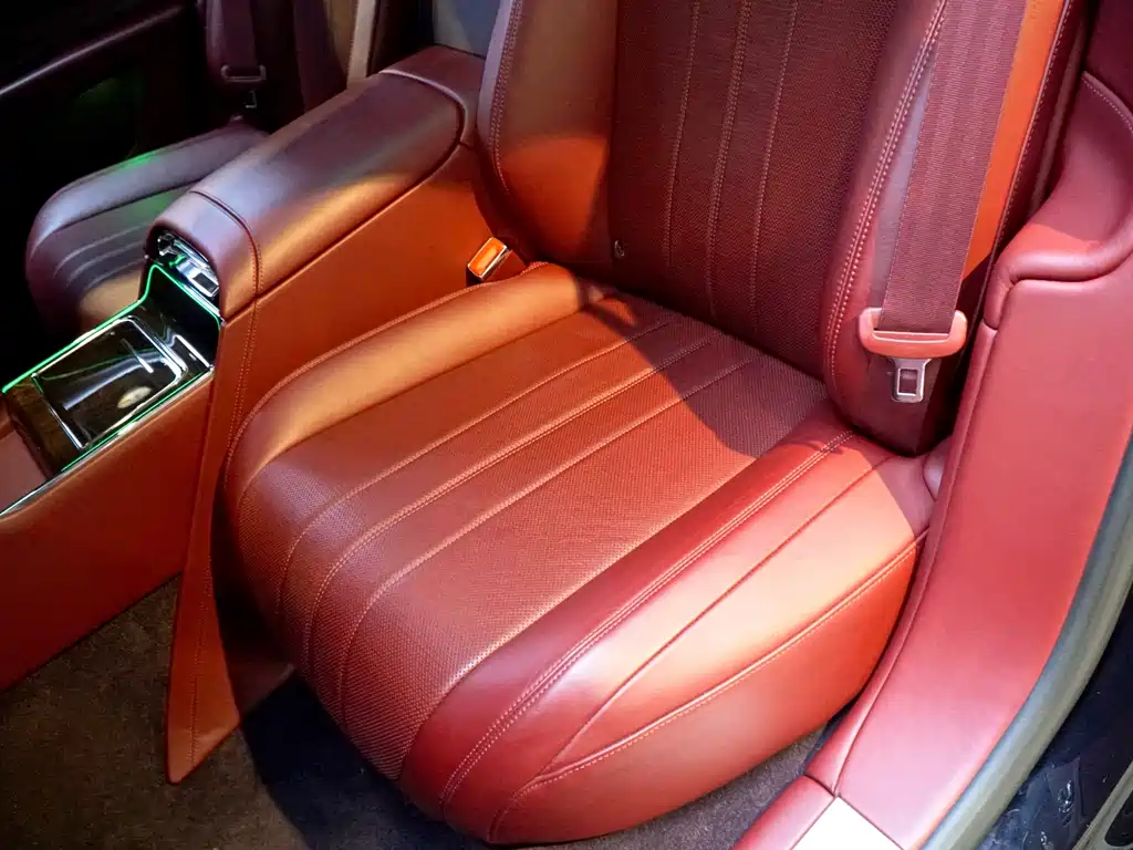 Flying Spur 2021 4.0T V8 Standard Edition купить на сайте DeffCars