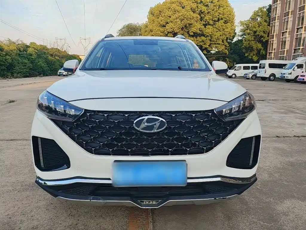 Beijing Hyundai ix35 2021 2.0L automatic two-wheel drive GLS leading version купить на сайте DeffCars