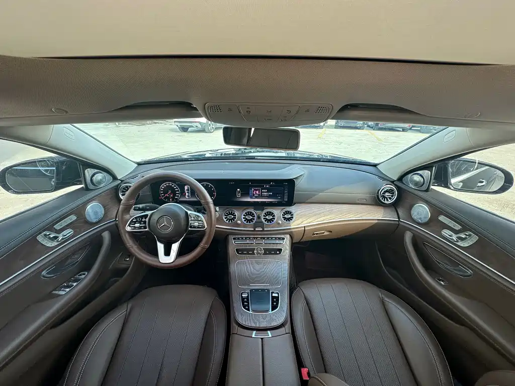 Mercedes-Benz E-Class 2020 E 300 L Luxury Model купить на сайте DeffCars