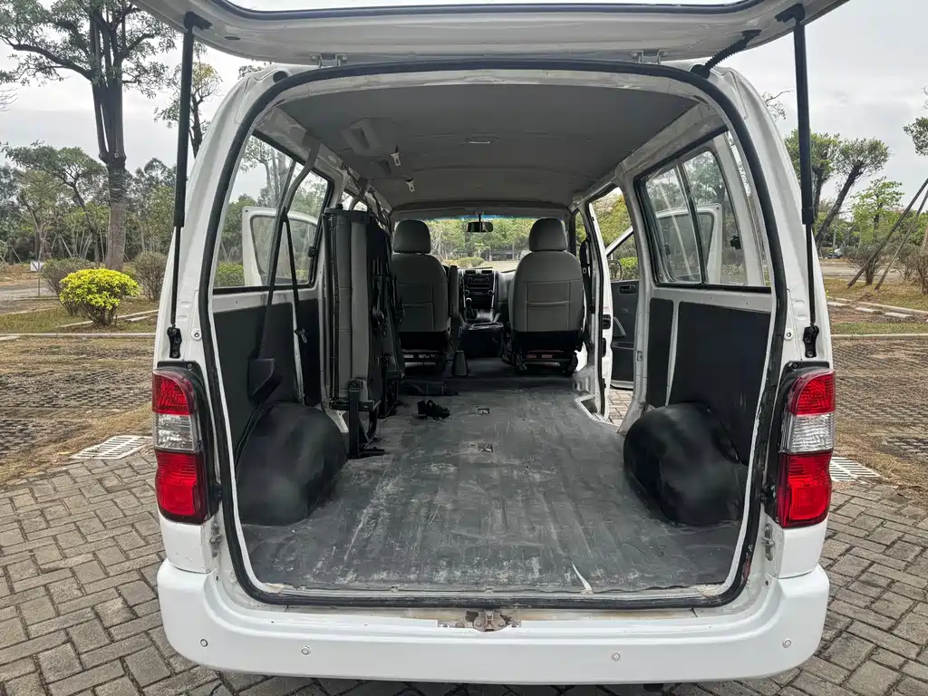 Jinbei Express 2018 2.0L Comfort V19 купить на сайте DeffCars