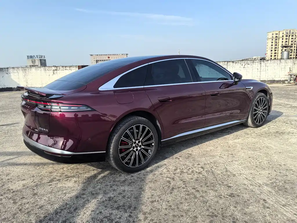 Fengyun A9L 2025 four-wheel drive high-energy peak version купить на сайте DeffCars