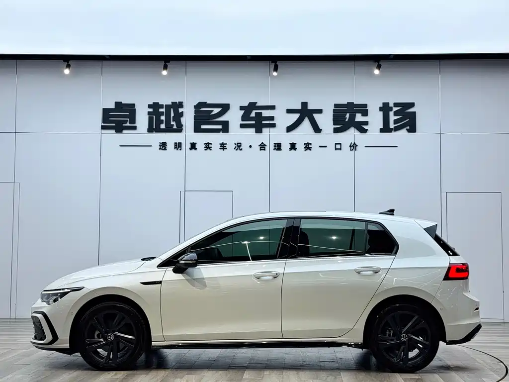 Golf 2023 facelift 280TSI DSG R-Line Lite купить на сайте DeffCars