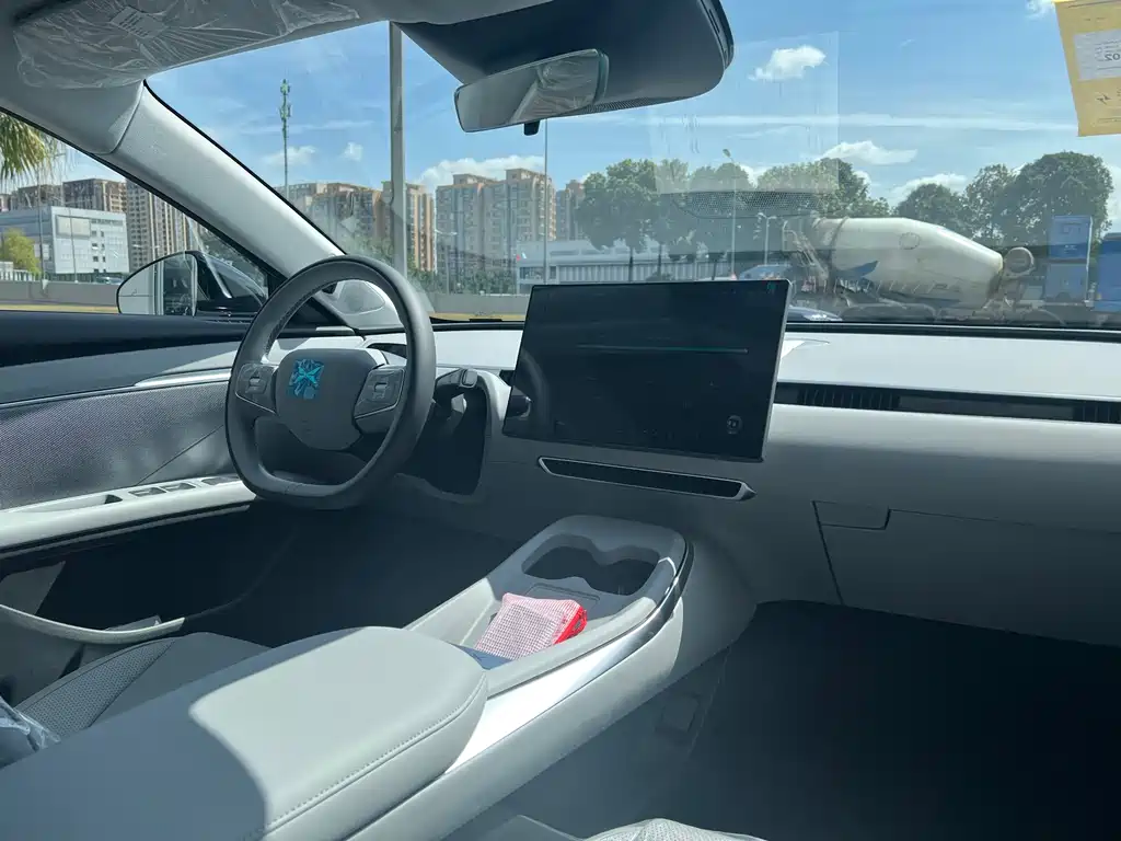 Xpeng MONA M03 2025 model 502 long battery life Max купить на сайте DeffCars