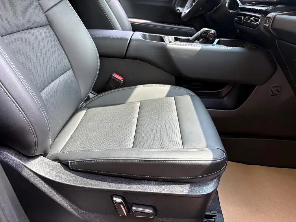 Haval Big Dog PLUS 2023 2.0T two-wheel drive wild version Plus купить на сайте DeffCars