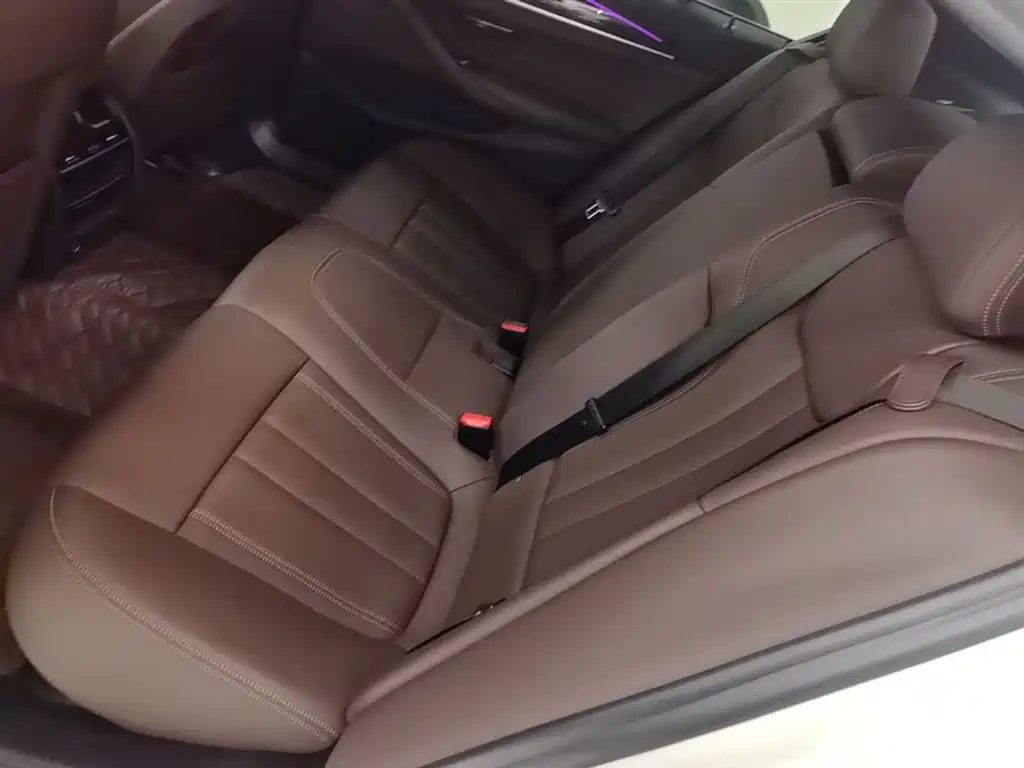 BMW 5 Series 2019 525Li M Sports Package купить на сайте DeffCars
