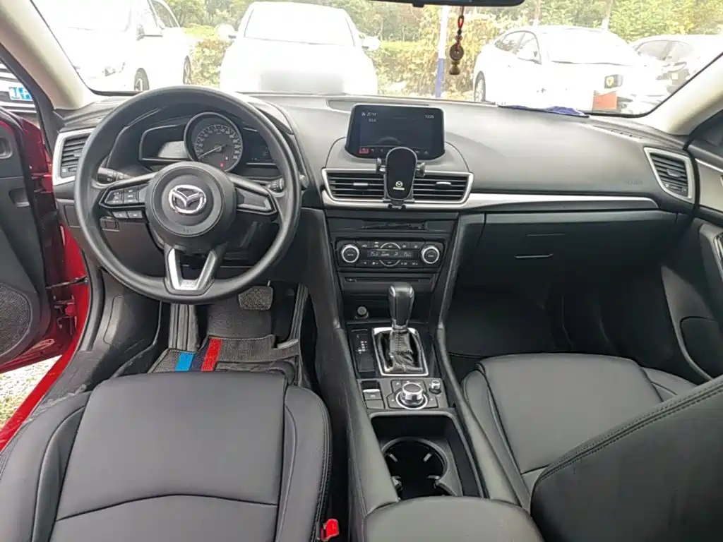 Mazda3 Angkesela 2017 sedan 1.5L automatic luxury model National V купить на сайте DeffCars