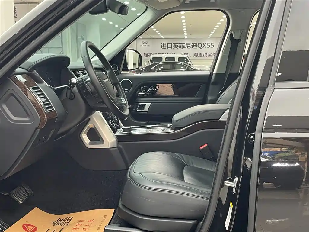 Range Rover 2020 3.0 L6 Grand Edition купить на сайте DeffCars