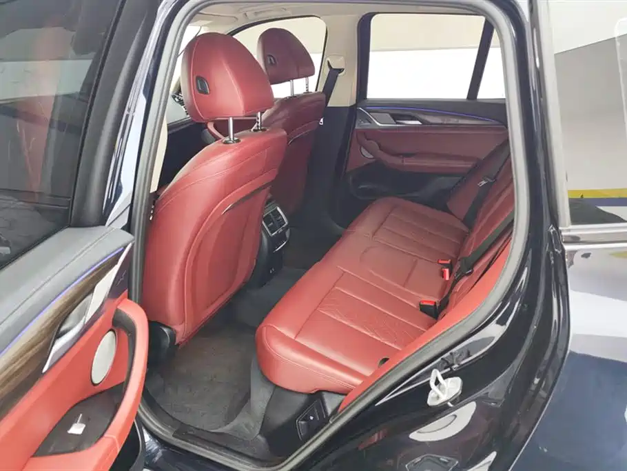 BMW X3 2023 Facelift xDrive30i Leading M Night Package купить на сайте DeffCars
