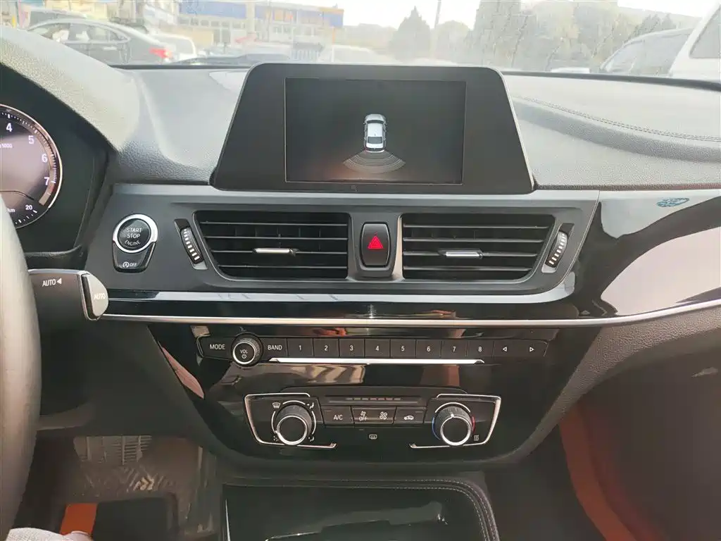 BMW 1 Series 2018 118i Sports купить на сайте DeffCars