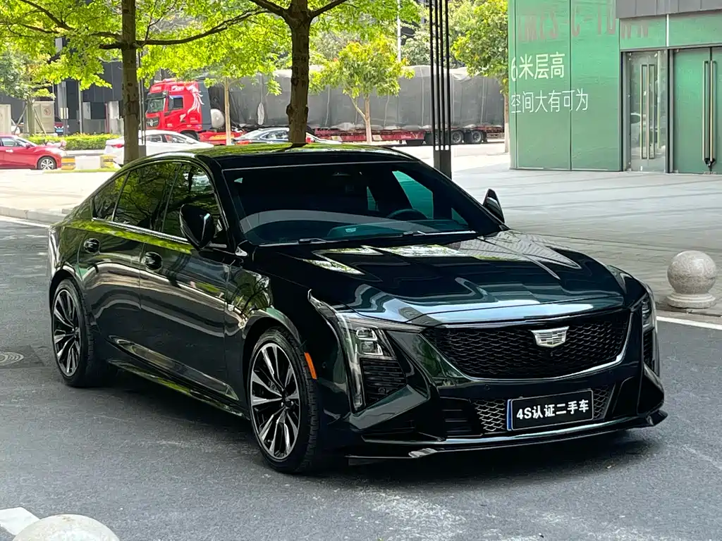 Cadillac CT5 2024 28T Premium Model купить на сайте DeffCars