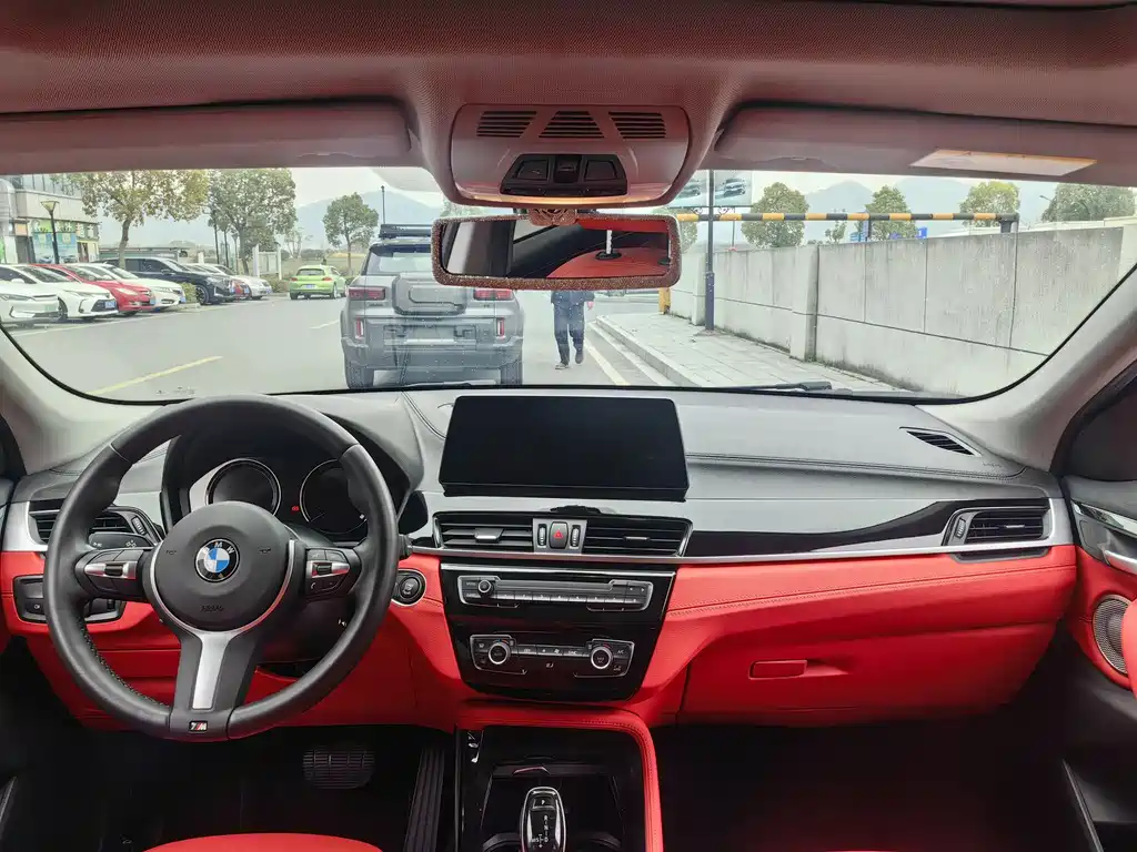 BMW X2 2022 sDrive25i M Sports Package купить на сайте DeffCars