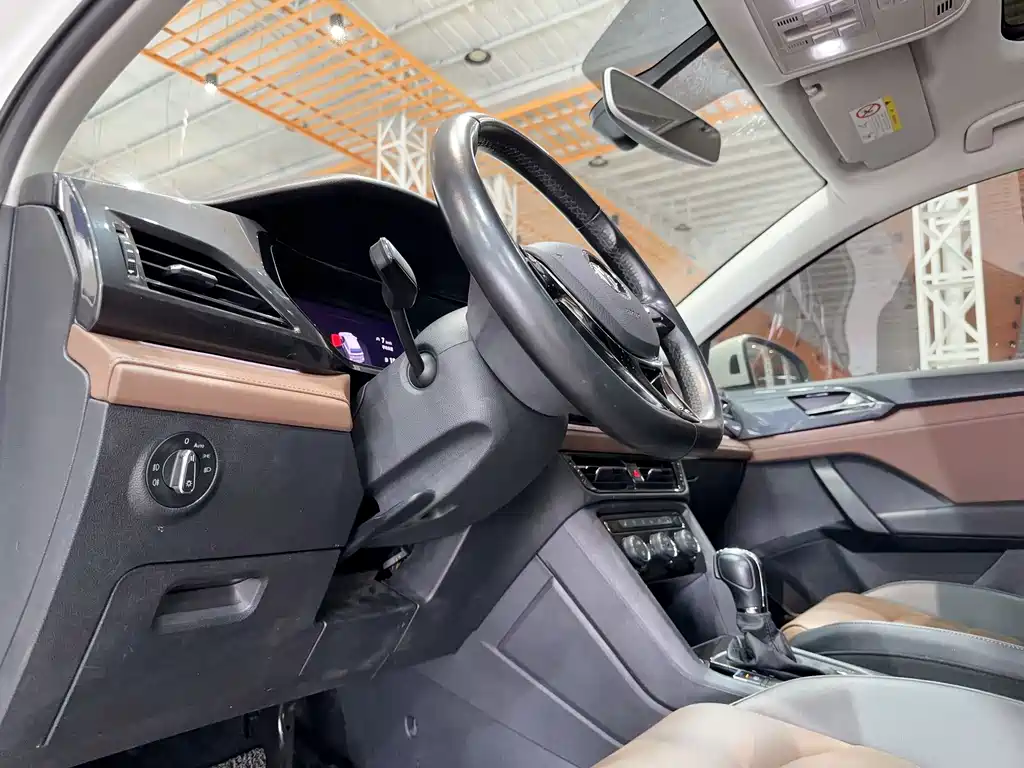 Tuyue 2019 280TSI two-wheel drive flagship version National VI купить на сайте DeffCars
