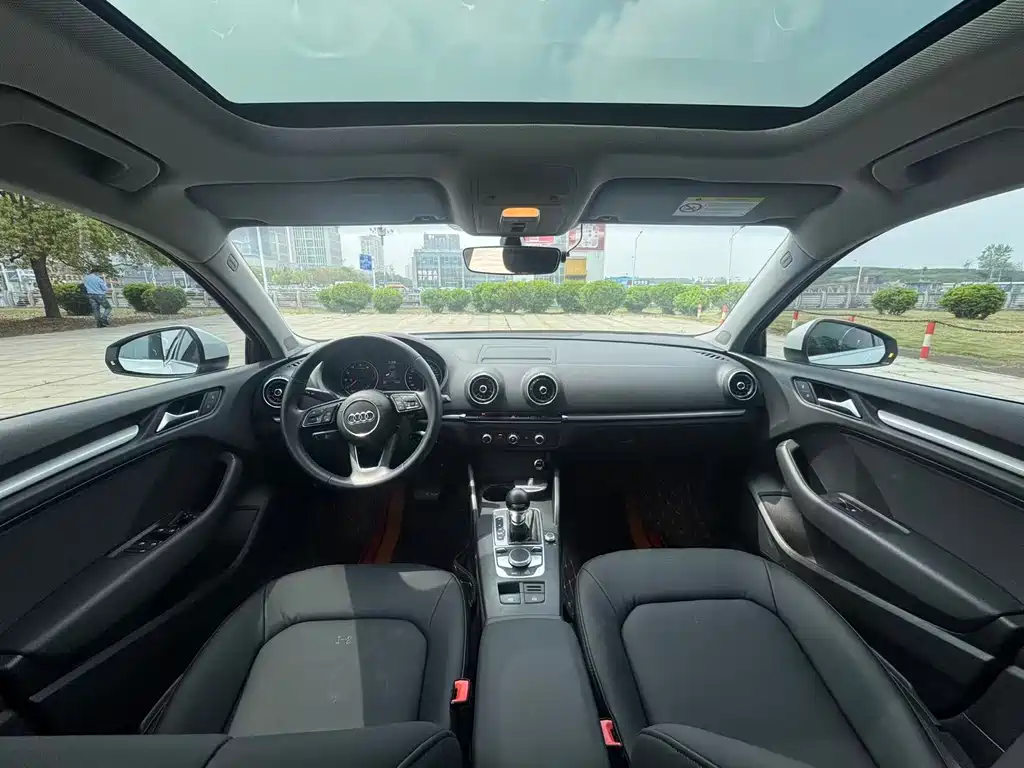 Audi A3 2020 Sportback 35 TFSI Fashion Type National VI купить на сайте DeffCars