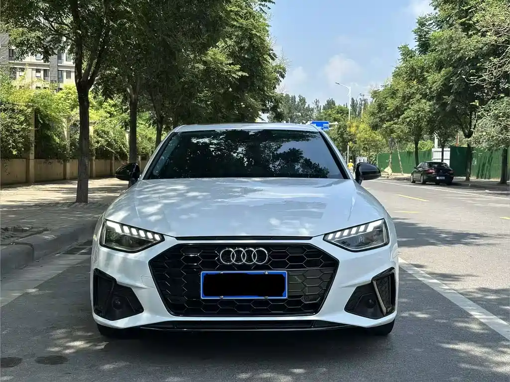 Audi A4L 2023 40 TFSI luxury and dynamic model купить на сайте DeffCars