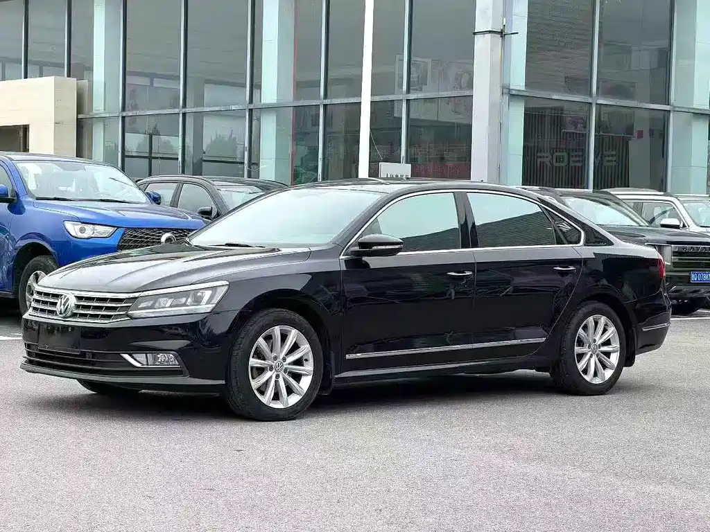 Passat 2017 330TSI DSG Premium Edition купить на сайте DeffCars