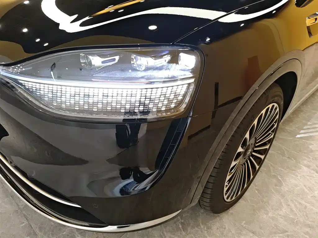 Wenjie M9 2025 extended range Ultra version 52kWh 6-seater version 192-line lidar) купить на сайте DeffCars