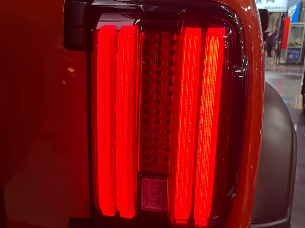Tank 300 2024 2.0T Challenger купить на сайте DeffCars