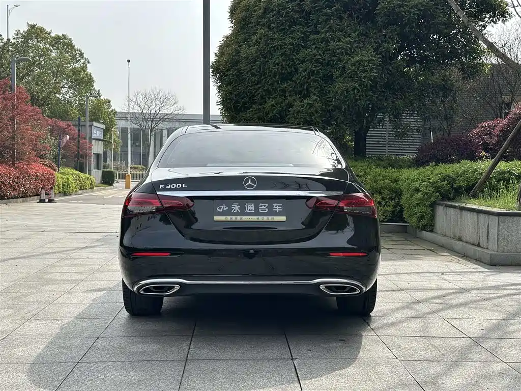 Mercedes-Benz E-Class 2023 E 300 L Luxury Model купить на сайте DeffCars