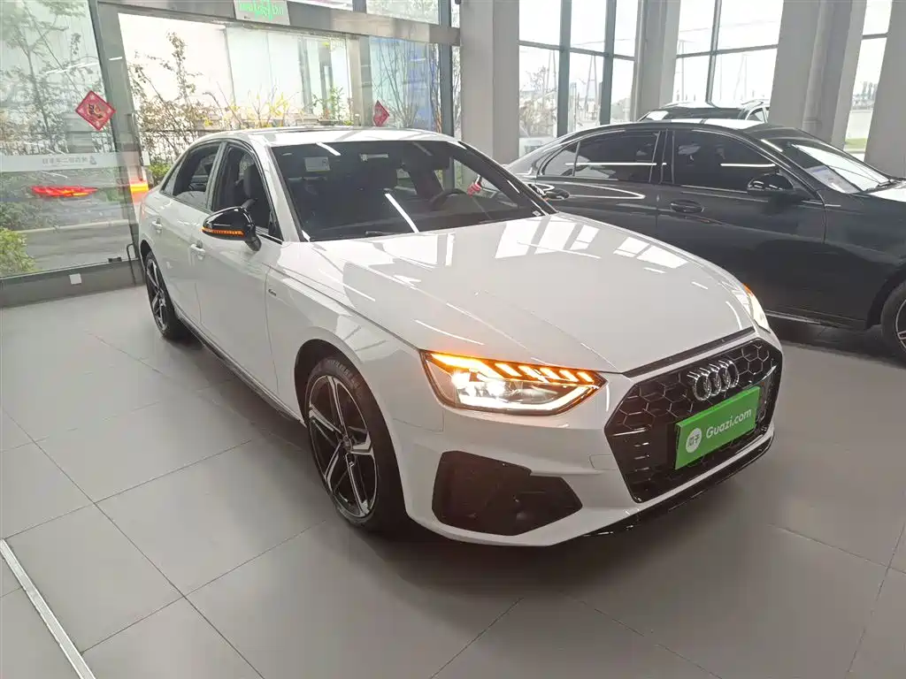 Audi A4L 2024 40 TFSI luxury and dynamic model купить на сайте DeffCars