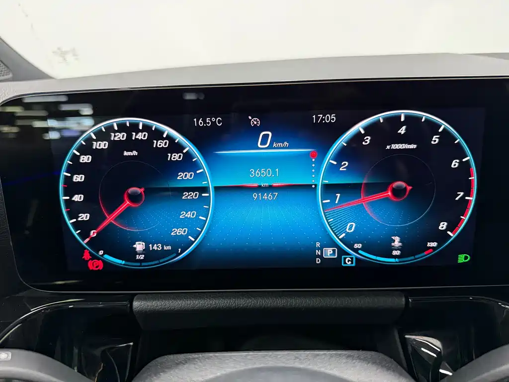 Mercedes-Benz GLA 2020 GLA 200 купить на сайте DeffCars