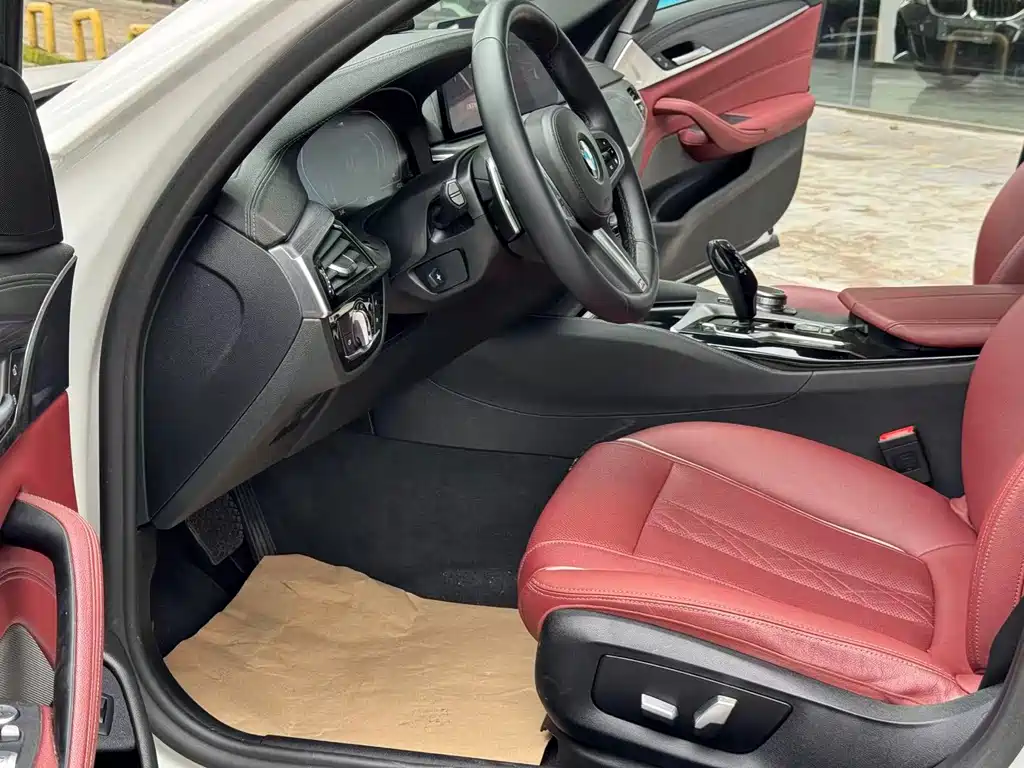 BMW 5 Series 2021 530Li xDrive M Sports Package купить на сайте DeffCars