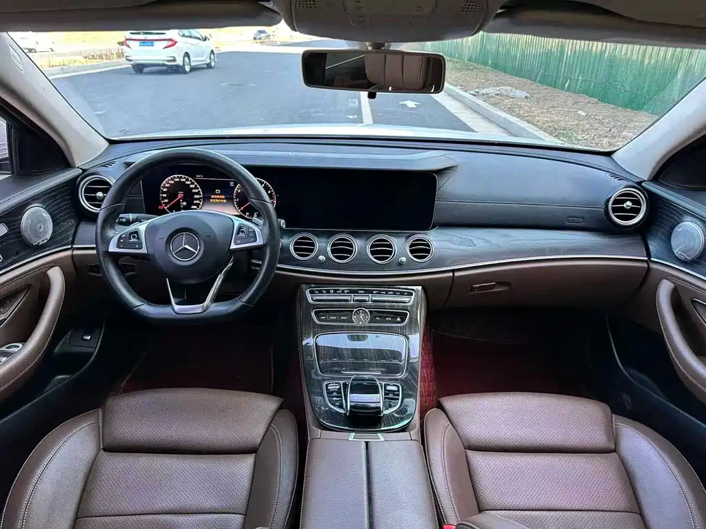 Mercedes-Benz E-Class 2018 facelift E 200 L sporty купить на сайте DeffCars