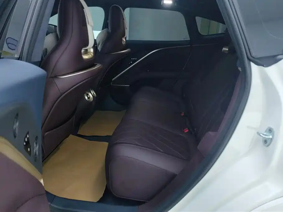 Avita 11 2025 facelift Max extended range version купить на сайте DeffCars