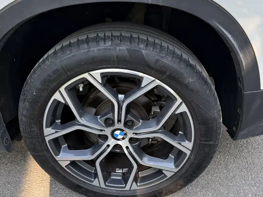 BMW X1 2022 sDrive20Li Fashion Model купить на сайте DeffCars