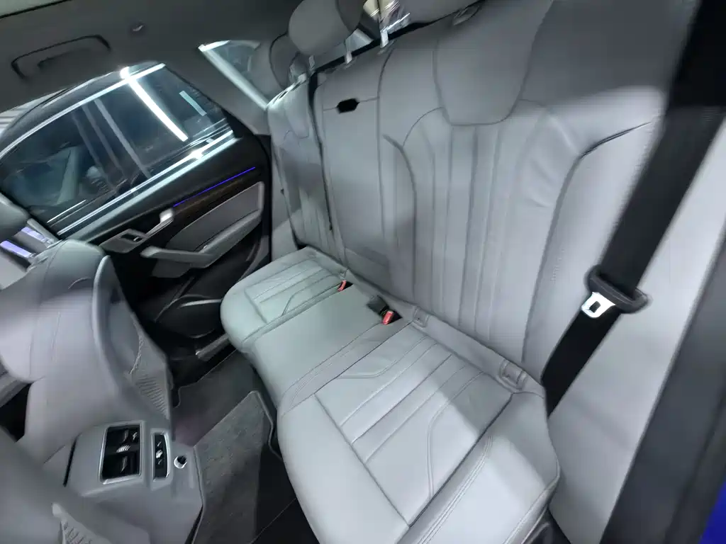 Audi Q5L 2021 40 TFSI luxury and dynamic model купить на сайте DeffCars