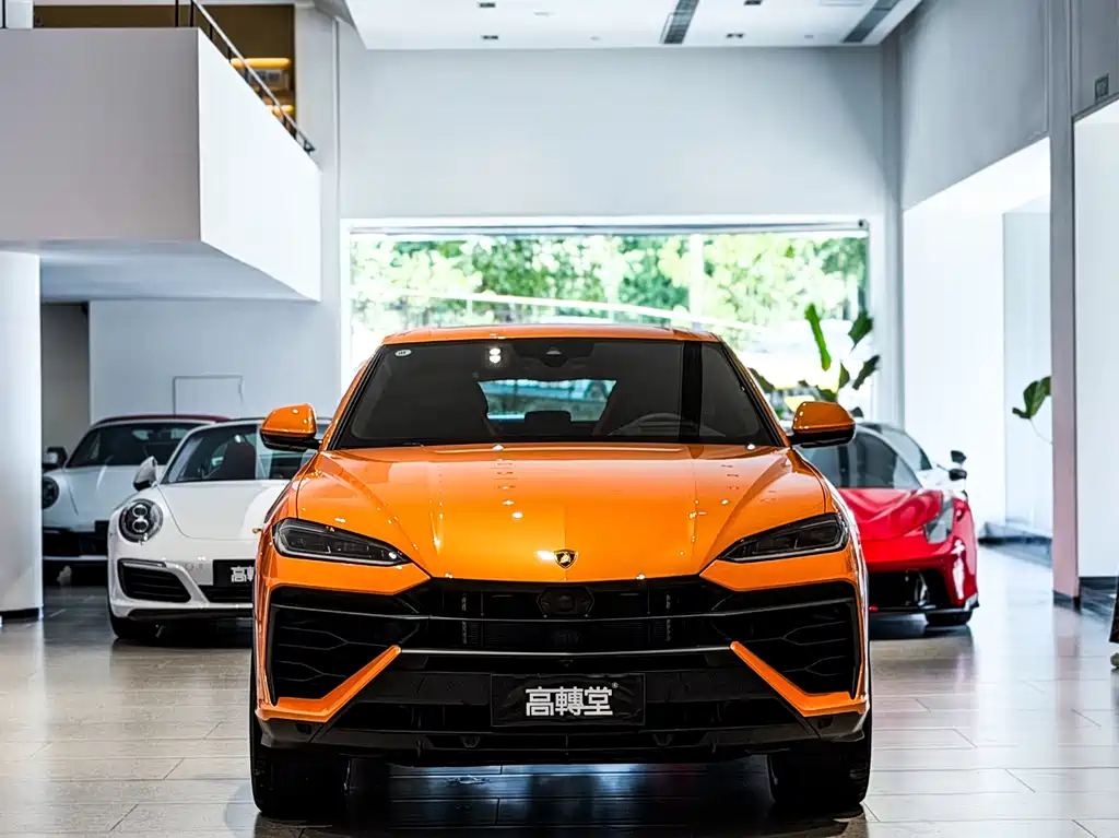 Urus SE 2026 4.0T Standard Edition купить на сайте DeffCars