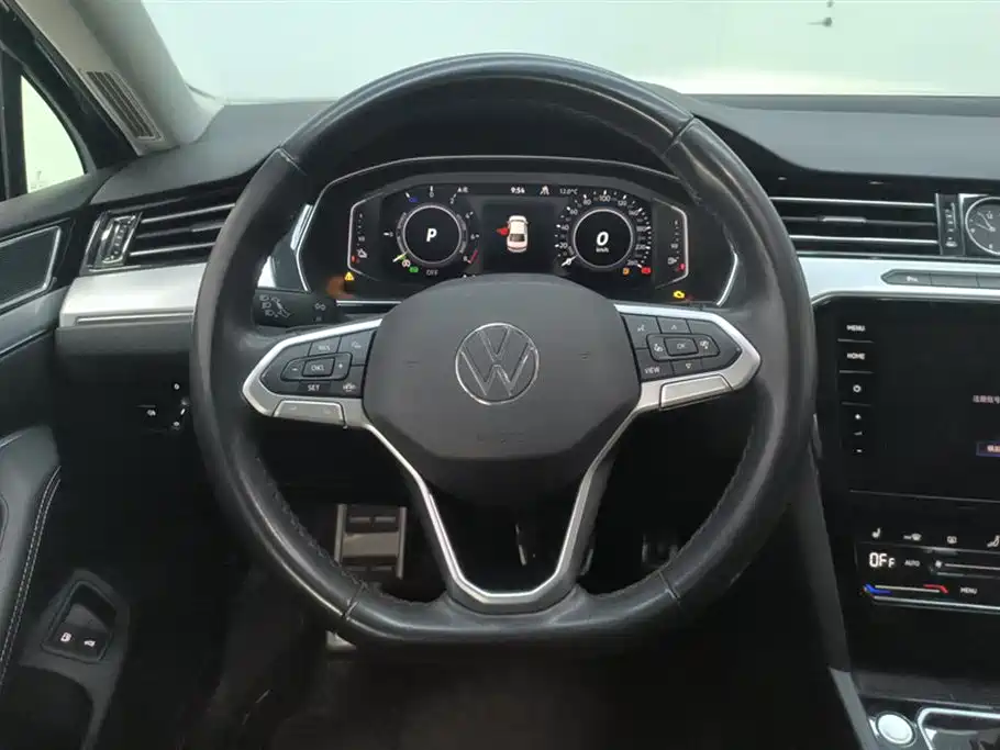 Magotan PHEV 2022 GTE luxury model купить на сайте DeffCars