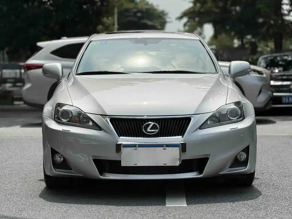 Lexus IS 2011 250 Dynamic Edition купить на сайте DeffCars