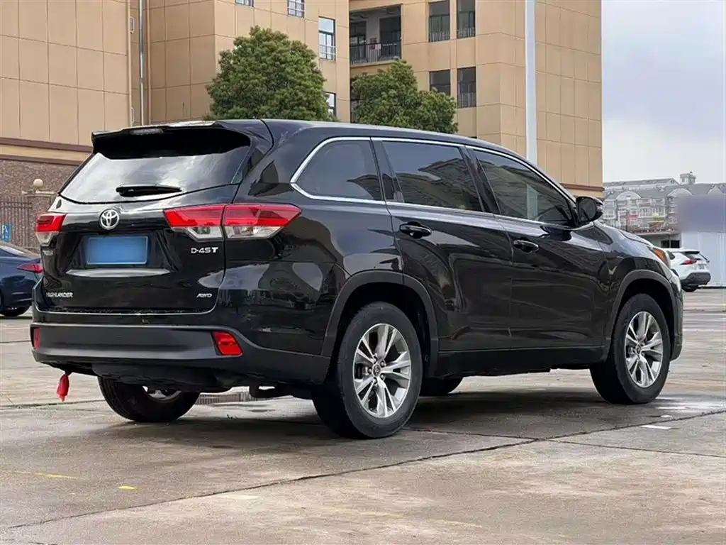 Highlander 2018 2.0T four-wheel drive elite version, 7 seats, National VI купить на сайте DeffCars