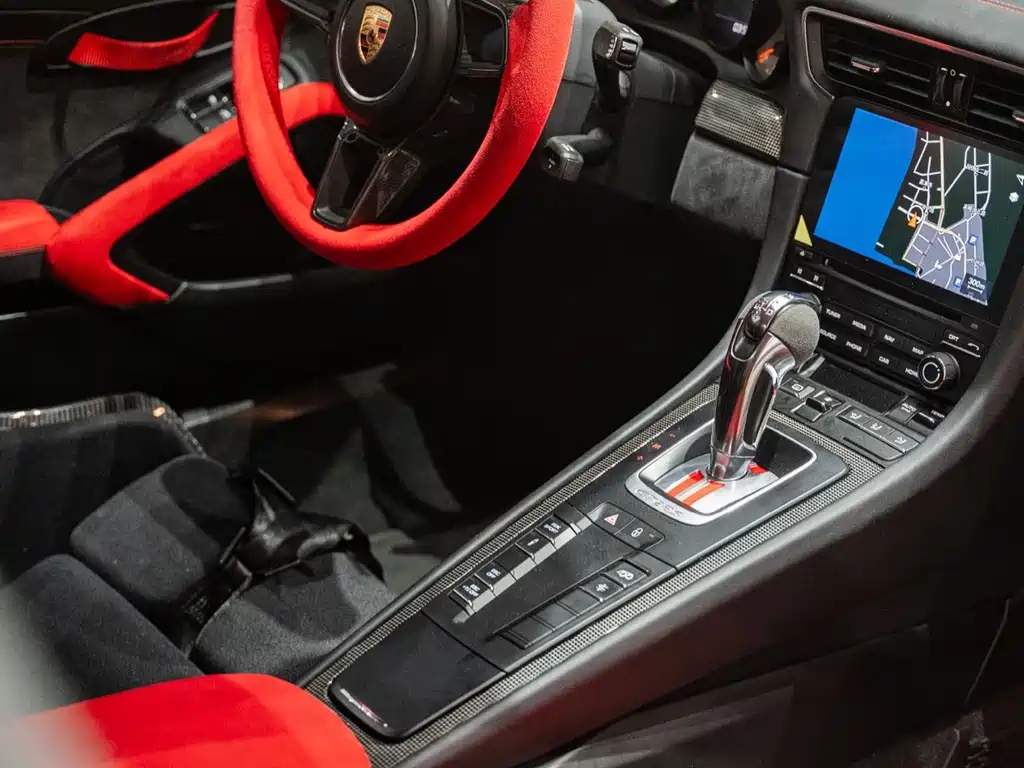 Porsche 911 2018 GT2 RS 3.8T купить на сайте DeffCars