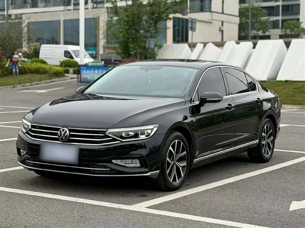 Magotan 2020 330TSI DSG leading model купить на сайте DeffCars