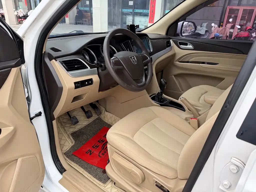 Baojun 730 2021 1.5L manual fashion 7 seats купить на сайте DeffCars