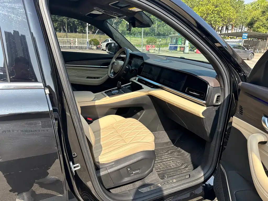 Xingyue L 2025 Dongfang Yao 2.0TD automatic current version купить на сайте DeffCars