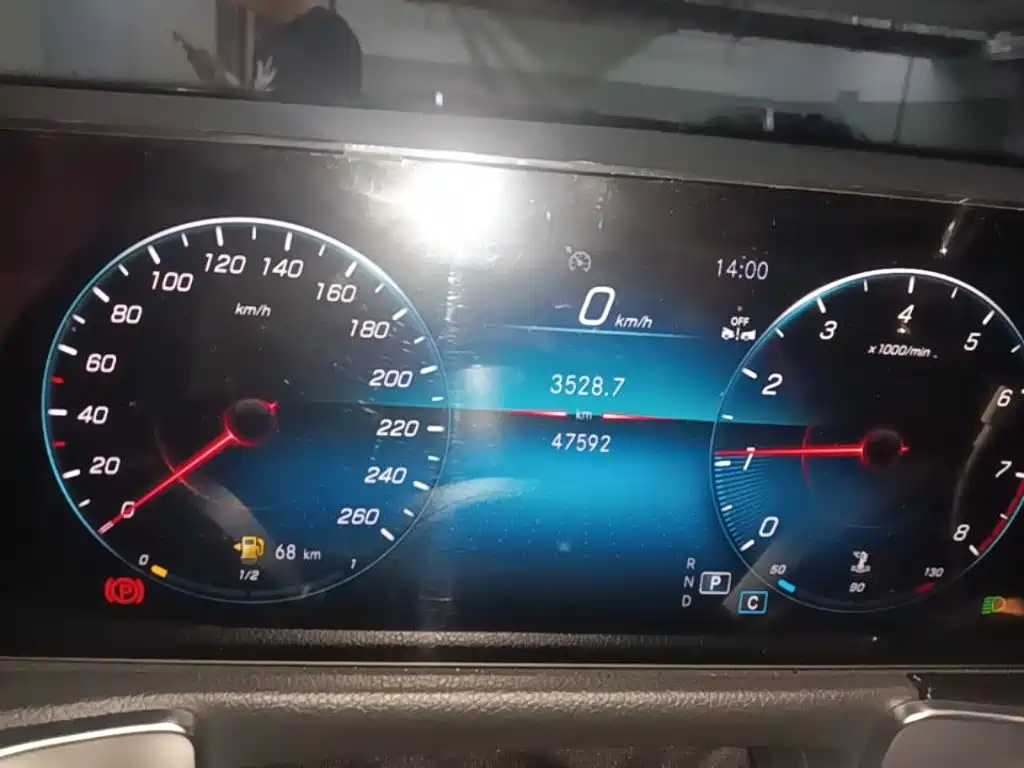 Mercedes GLB 2023 Model 200 Dynamic купить на сайте DeffCars
