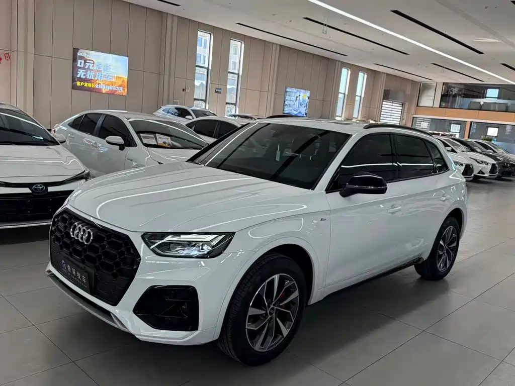 Audi Q5L 2024 40 TFSI luxury and dynamic model купить на сайте DeffCars
