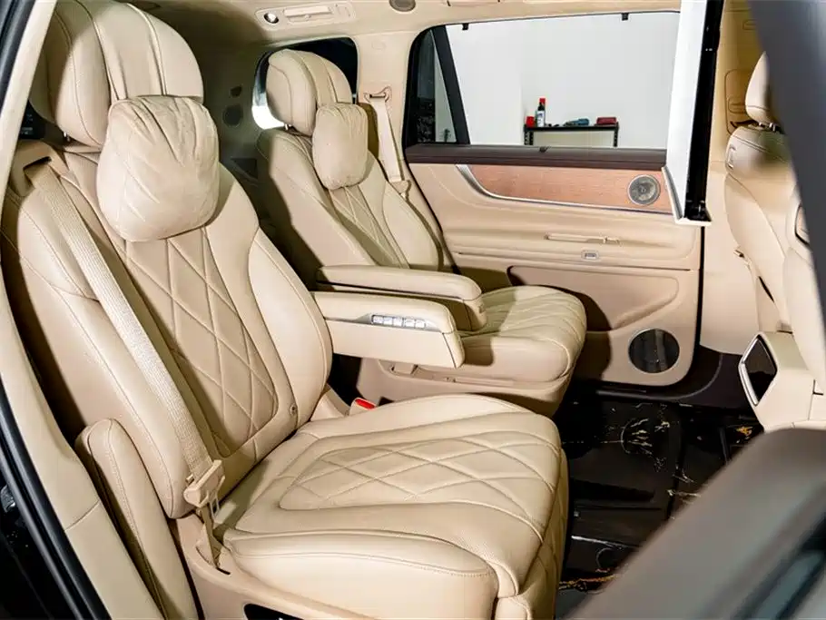 Wenjie M9 2024 extended range Ultra version 42kWh 6-seater version купить на сайте DeffCars