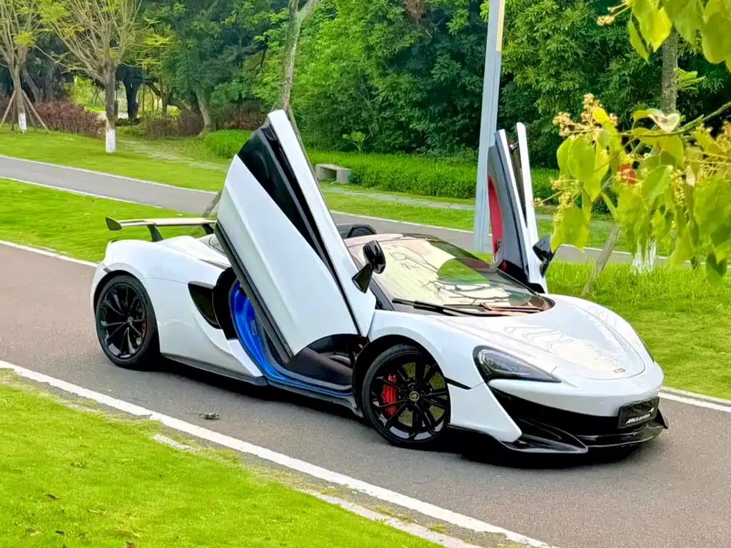 McLaren 570 2019 570S 3.8T Spider купить на сайте DeffCars