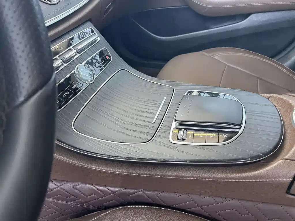 Mercedes-Benz E-Class 2019 facelift E 300 L sports luxury model купить на сайте DeffCars