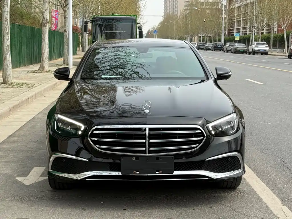 Mercedes-Benz E-Class New Energy 2022 E 350 e L plug-in hybrid sedan купить на сайте DeffCars