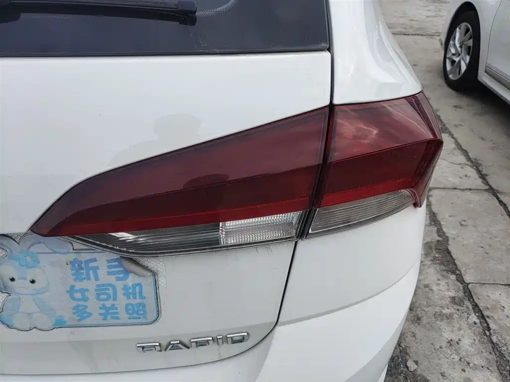 Xindong 2020 1.5L automatic comfort version купить на сайте DeffCars