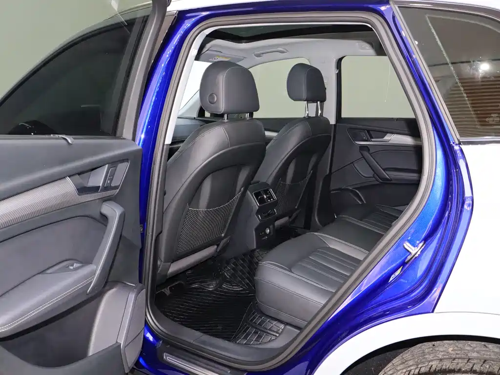 Audi Q5L 2020 45 TFSI exclusive fashion model купить на сайте DeffCars