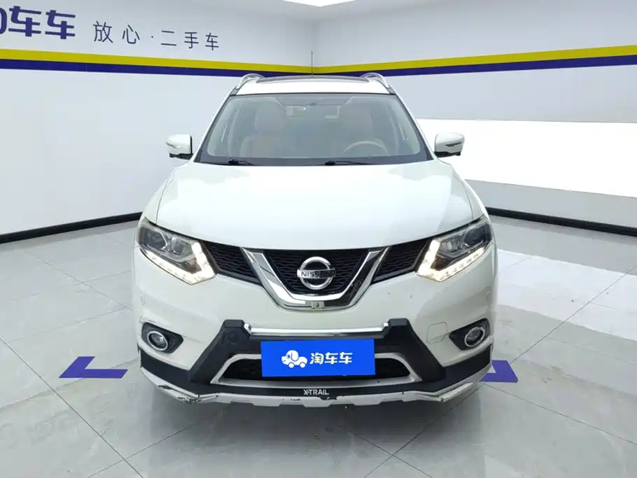 X-Trail 2014 2.5L CVT Extreme Edition 4WD купить на сайте DeffCars
