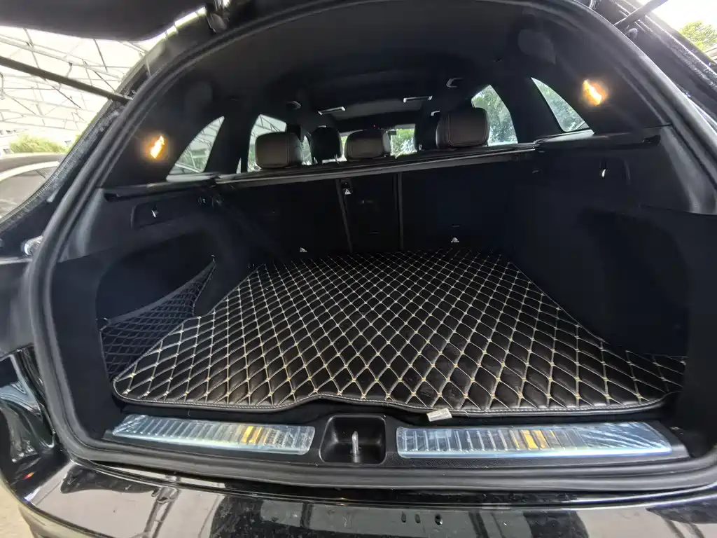 Mercedes-Benz GLC 2020 facelift GLC 260 L 4MATIC dynamic купить на сайте DeffCars