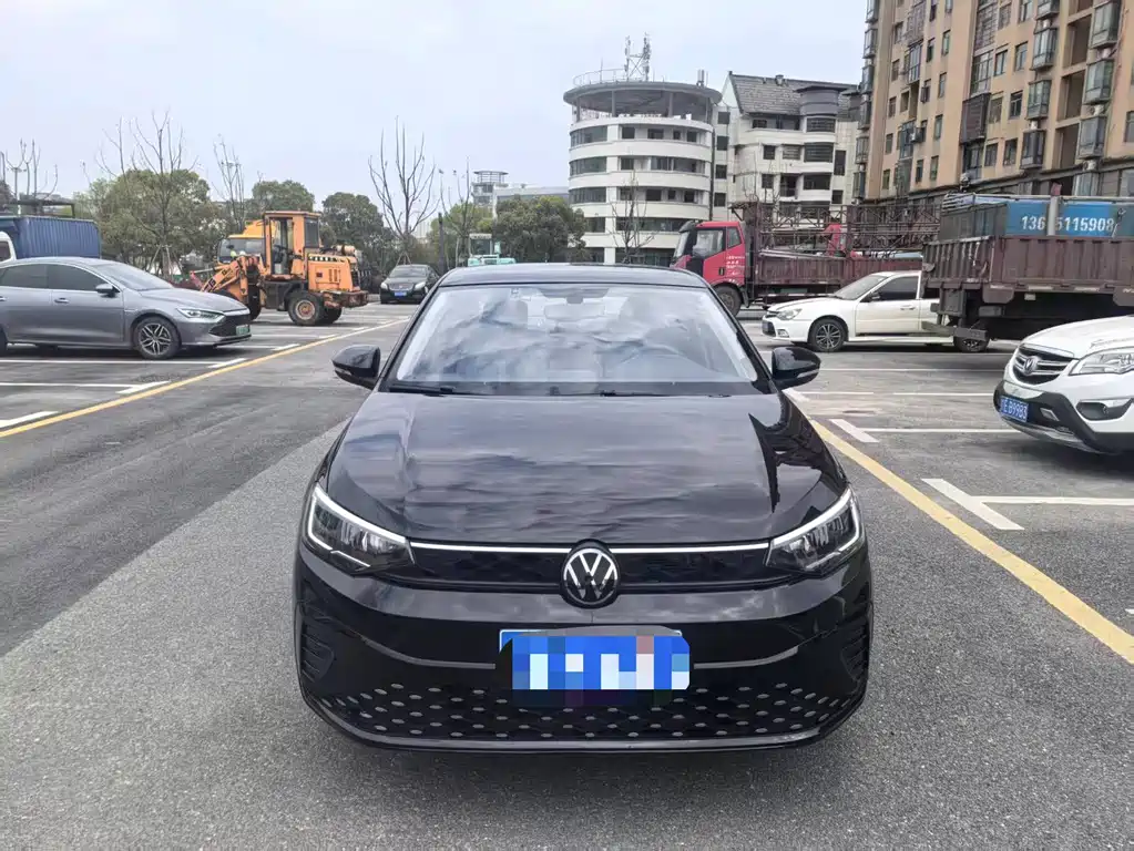 Lavida 2023 Xinrui 1.5L Automatic Xinyi Edition купить на сайте DeffCars